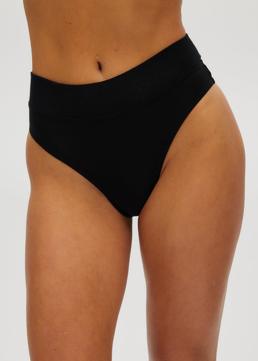 BAMBOO COOL Womens Bamboo Bikini Underwear High Cut Panties Soft Stretch  Moisture Wicking Panties for Women, 5-Pack, Black(5-pack), Small :  : Clothing, Shoes & Accessories